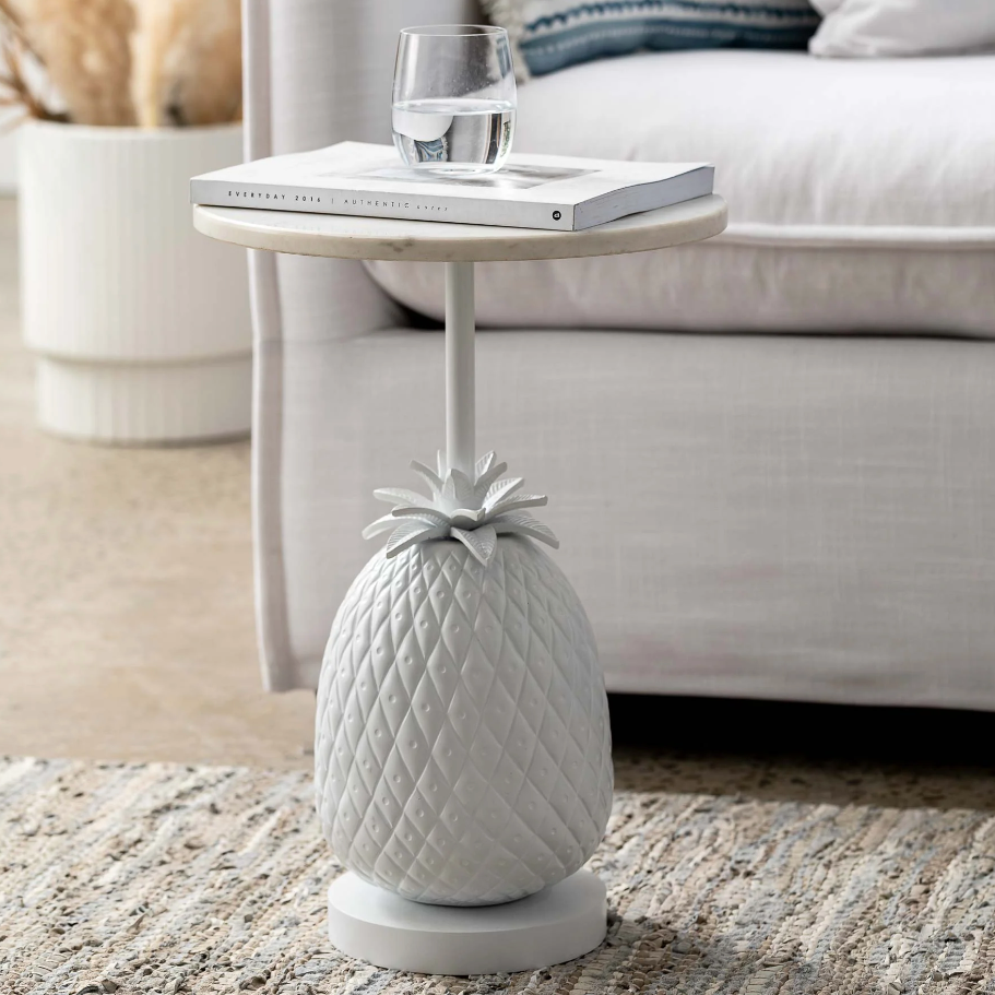 © Marble table pineapple white