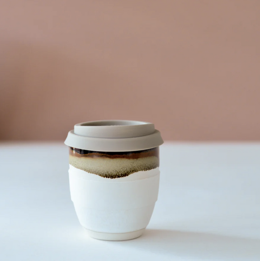 © Takeaway cup hinterland natural lid